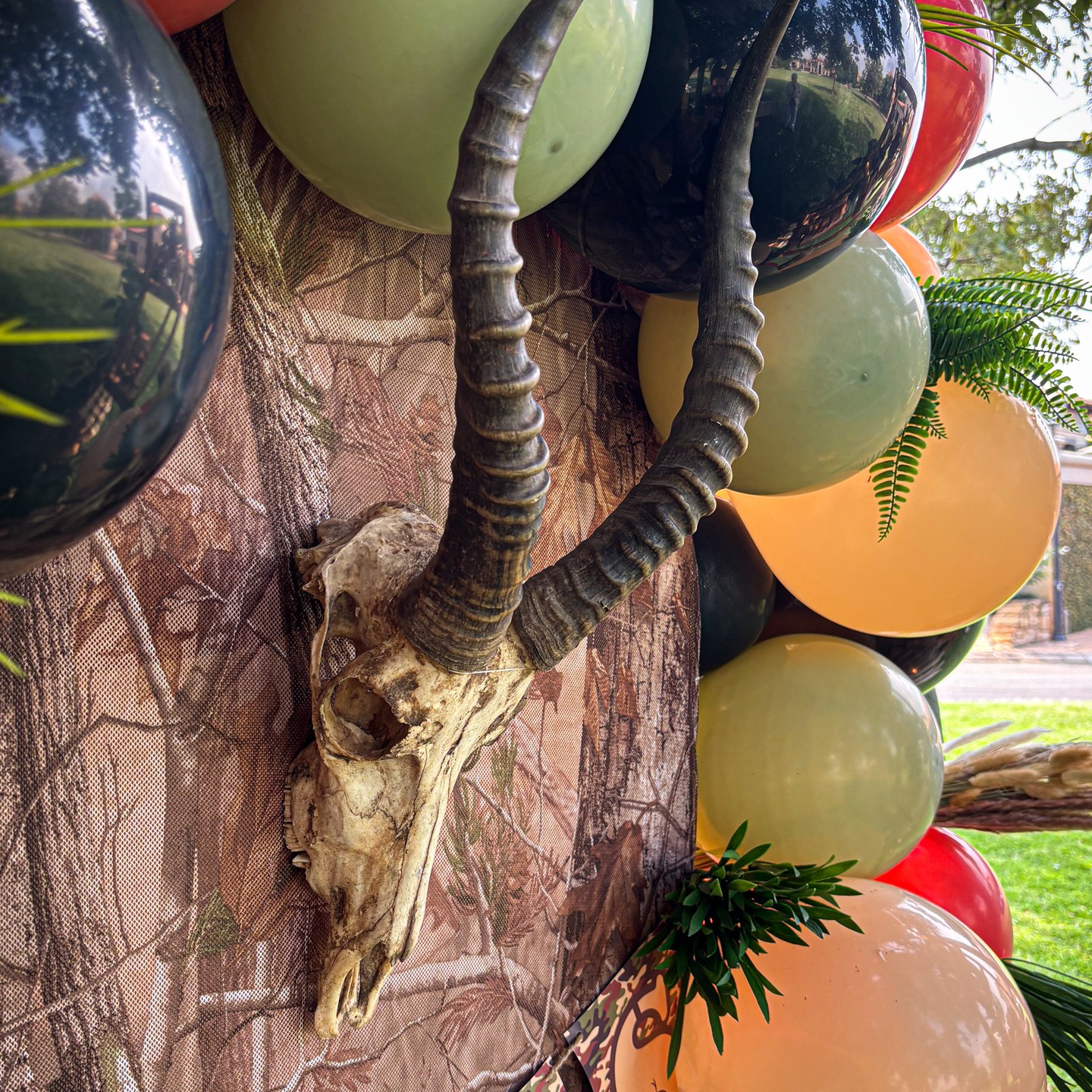 | HUNTING PARTY |
#hunting #huntingparty #partystyling #eventstyling #eventplanner #partyplanner #eventcoordinator #kidsparty #childrensparty #boksomdaais #blesbok