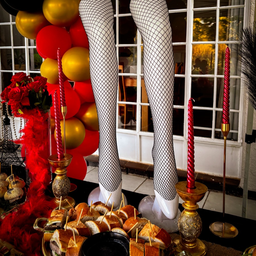 | MOULIN ROUGE |

#moulinrouge #catering #boksomdaais #caterer #gauteng #fishnetstockings #frenchfood #frenchdip